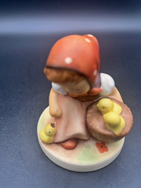 Hummel Goebel Figurine "Chick Girl"