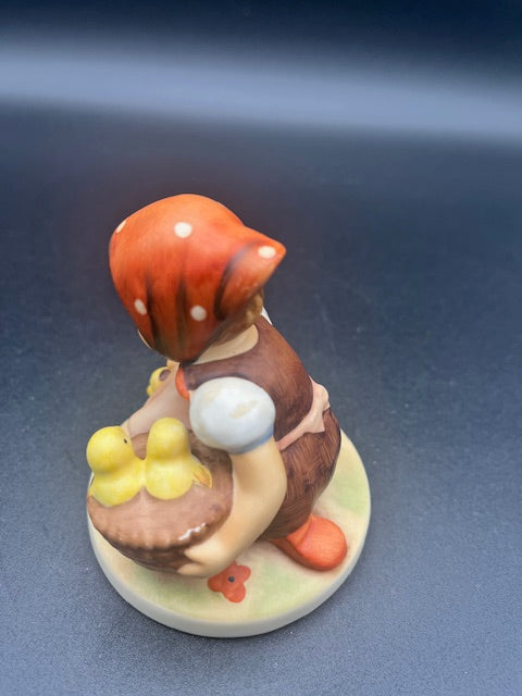 Hummel Goebel Figurine "Chick Girl"